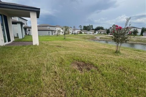 House in Clermont, Florida 3 bedrooms, 137.87 sq.m. № 1846952 - photo 10