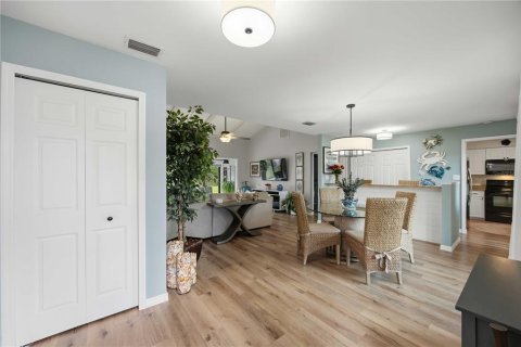 Casa en venta en Sarasota, Florida, 2 dormitorios, 147.9 m2 № 2097457 - foto 25