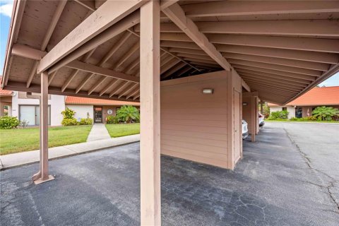 Casa en venta en Sarasota, Florida, 2 dormitorios, 147.9 m2 № 2097457 - foto 5