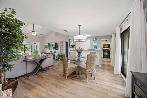 Casa en venta en Sarasota, Florida, 2 dormitorios, 147.9 m2 № 2097457 - foto 22