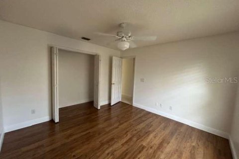 Casa en venta en Palm Harbor, Florida, 3 dormitorios, 199.93 m2 № 1774012 - foto 9