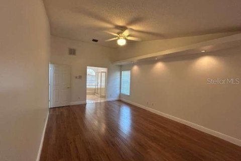 Casa en venta en Palm Harbor, Florida, 3 dormitorios, 199.93 m2 № 1774012 - foto 3