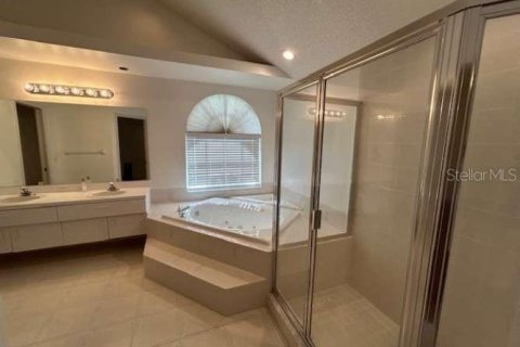 Casa en venta en Palm Harbor, Florida, 3 dormitorios, 199.93 m2 № 1774012 - foto 5