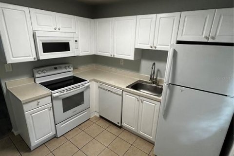 Copropriété à vendre à Tampa, Floride: 2 chambres, 83.52 m2 № 2218001 - photo 5