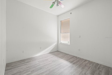 House in Wesley Chapel, Florida 4 bedrooms, 160.72 sq.m. № 1824157 - photo 30