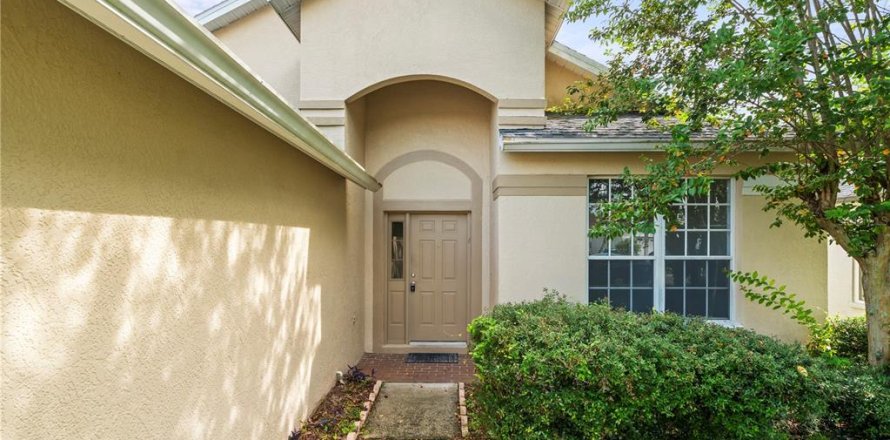 House in Wesley Chapel, Florida 4 bedrooms, 160.72 sq.m. № 1824157