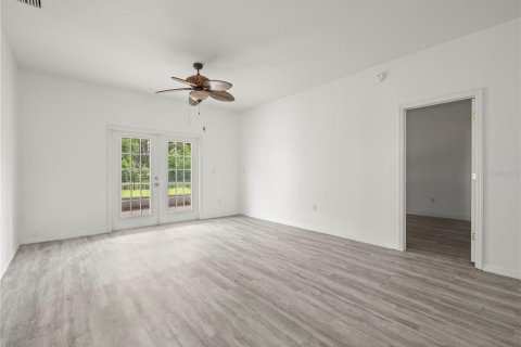 House in Wesley Chapel, Florida 4 bedrooms, 160.72 sq.m. № 1824157 - photo 21