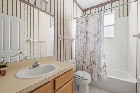 House in Wesley Chapel, Florida 4 bedrooms, 160.72 sq.m. № 1824157 - photo 29