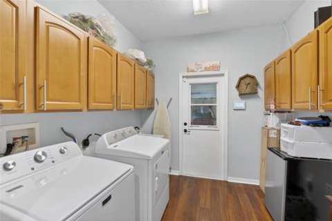 Condominio en venta en Plant City, Florida, 2 dormitorios, 125.98 m2 № 2099870 - foto 22