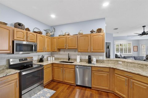 Condominio en venta en Plant City, Florida, 2 dormitorios, 125.98 m2 № 2099870 - foto 20