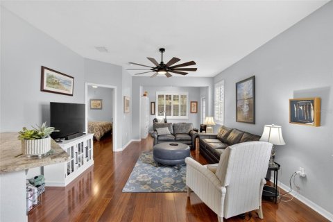 Condominio en venta en Plant City, Florida, 2 dormitorios, 125.98 m2 № 2099870 - foto 15
