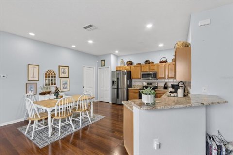 Condominio en venta en Plant City, Florida, 2 dormitorios, 125.98 m2 № 2099870 - foto 18