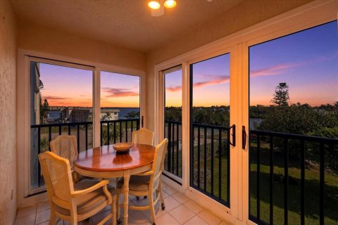 Condominio en venta en Longboat Key, Florida, 2 dormitorios, 139.82 m2 № 2229908 - foto 4
