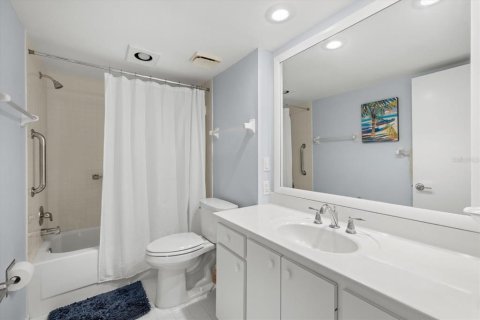 Condominio en venta en Longboat Key, Florida, 2 dormitorios, 139.82 m2 № 2229908 - foto 25