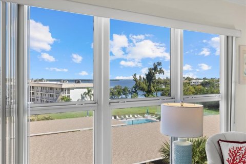 Condominio en venta en Longboat Key, Florida, 2 dormitorios, 139.82 m2 № 2229908 - foto 16