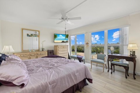 Condominio en venta en Longboat Key, Florida, 2 dormitorios, 139.82 m2 № 2229908 - foto 22