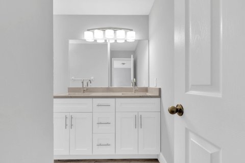 Touwnhouse à vendre à Deerfield Beach, Floride: 3 chambres, 125.23 m2 № 2261694 - photo 8