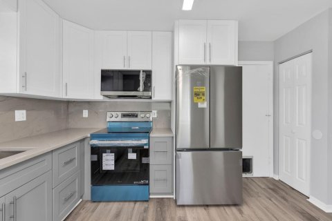 Touwnhouse à vendre à Deerfield Beach, Floride: 3 chambres, 125.23 m2 № 2261694 - photo 5