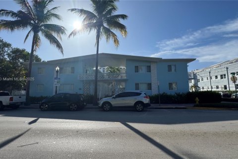 Снять в аренду кондоминиум в Майами-Бич, Флорида 1 спальня, 69.68м2, № 1830214 - фото 6