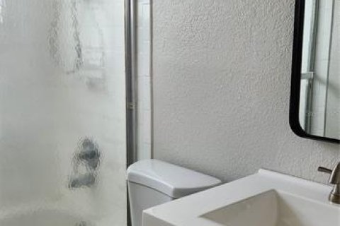 Apartamento en alquiler en Port Richey, Florida, 2 dormitorios, 78.97 m2 № 1876820 - foto 12