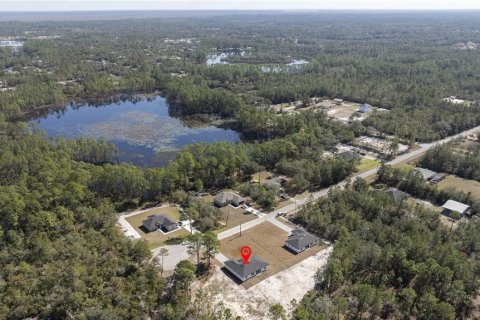 House in Eustis, Florida 4 bedrooms, 172.89 sq.m. № 1533320 - photo 4