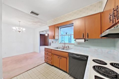 Casa en venta en Tampa, Florida, 3 dormitorios, 126.35 m2 № 1131813 - foto 28