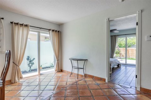 Villa ou maison à vendre à Fort Lauderdale, Floride: 3 chambres, 145.39 m2 № 2085314 - photo 19