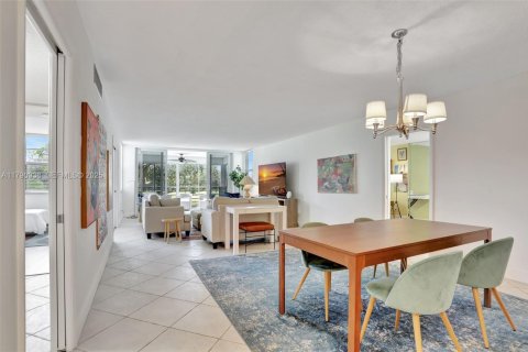Copropriété à vendre à Pompano Beach, Floride: 3 chambres, 150.5 m2 № 2186009 - photo 8