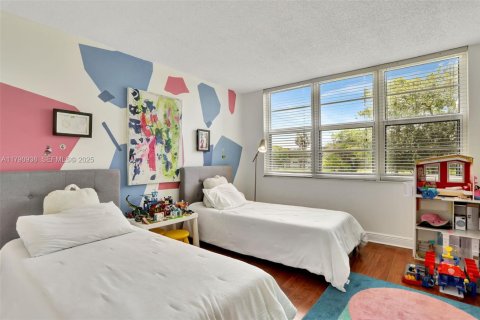 Copropriété à vendre à Pompano Beach, Floride: 3 chambres, 150.5 m2 № 2186009 - photo 17