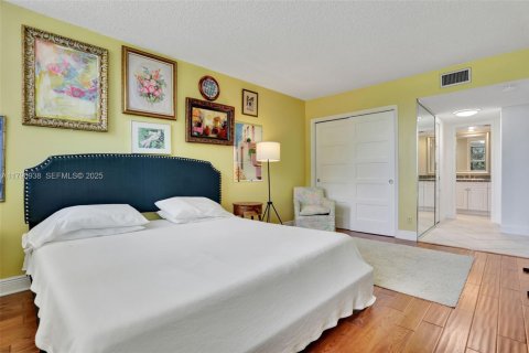 Copropriété à vendre à Pompano Beach, Floride: 3 chambres, 150.5 m2 № 2186009 - photo 27