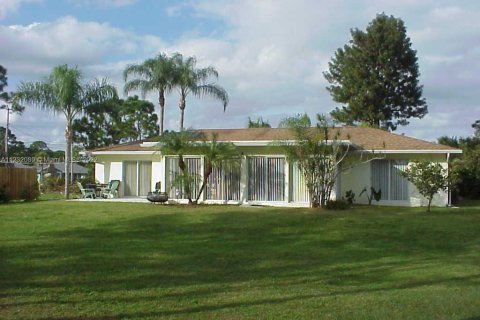 Villa ou maison à vendre à Palm Beach Gardens, Floride: 3 chambres, 144.46 m2 № 2036810 - photo 2