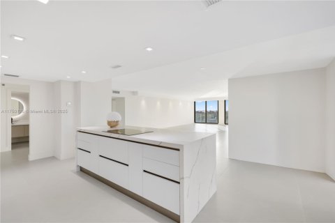 Copropriété à vendre à Miami Beach, Floride: 3 chambres, 262.63 m2 № 1875376 - photo 7
