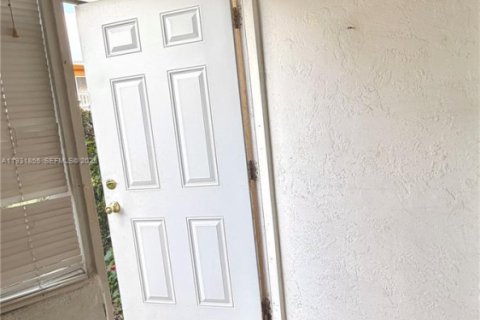 Copropriété à vendre à Miami Gardens, Floride: 1 chambre, 77.67 m2 № 1992521 - photo 24