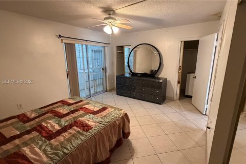 Copropriété à vendre à Miami Gardens, Floride: 1 chambre, 77.67 m2 № 1992521 - photo 13