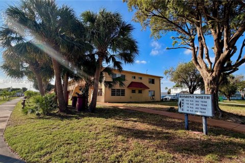 Copropriété à vendre à Miami Gardens, Floride: 1 chambre, 77.67 m2 № 1992521 - photo 29