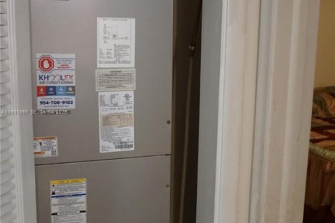 Copropriété à vendre à Miami Gardens, Floride: 1 chambre, 77.67 m2 № 1992521 - photo 19