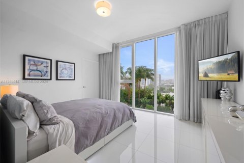 Copropriété à louer à Miami, Floride: 3 chambres, 158.68 m2 № 2051586 - photo 8