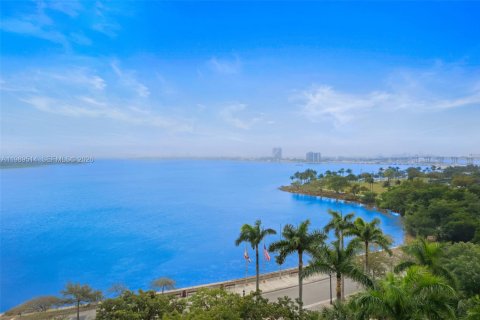 Copropriété à louer à Miami, Floride: 3 chambres, 158.68 m2 № 2051586 - photo 21