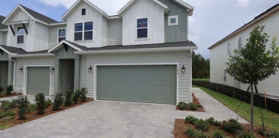 Adosado en Daytona Beach, Florida 3 dormitorios, 150.41 m2 № 2373151