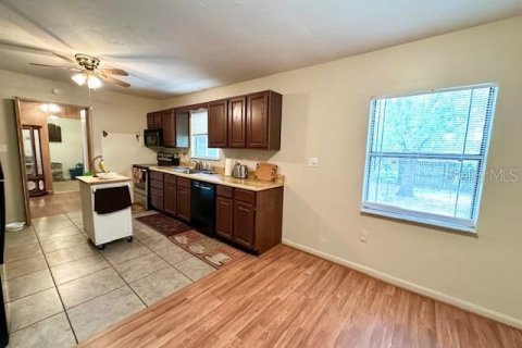 House in Deltona, Florida 2 bedrooms, 118.64 sq.m. № 1591877 - photo 6