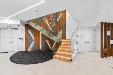 Propiedad comercial en venta en Miami, Florida № 1688875 - foto 23
