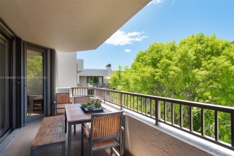 Condominio en alquiler en Key Biscayne, Florida, 3 dormitorios, 159.79 m2 № 1959016 - foto 17