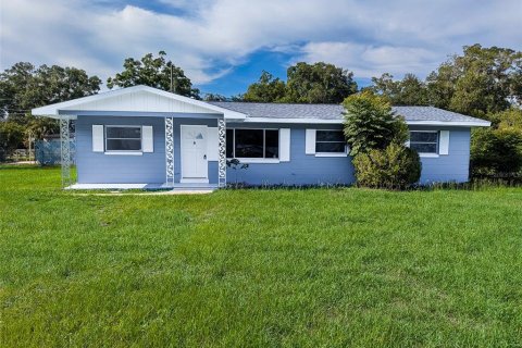 Casa en venta en Ocala, Florida, 4 dormitorios, 117.43 m2 № 1793951 - foto 1