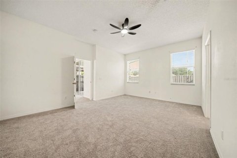 House in Orlando, Florida 3 bedrooms, 185.06 sq.m. № 2345646 - photo 25