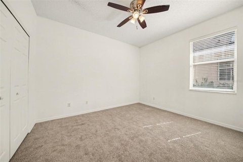 House in Orlando, Florida 3 bedrooms, 185.06 sq.m. № 2345646 - photo 26