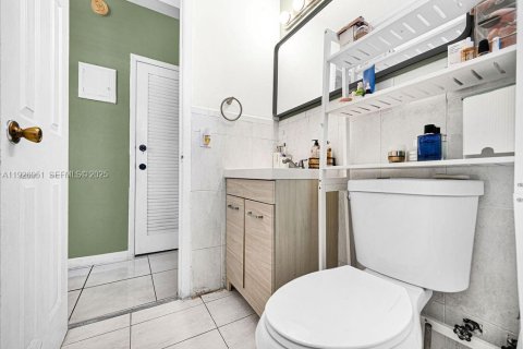 Condo in Miami Beach, Florida, 1 bedroom  № 1985933 - photo 8