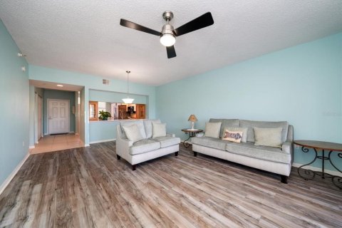 Copropriété à vendre à Saint Petersburg, Floride: 2 chambres, 111.02 m2 № 1123070 - photo 10