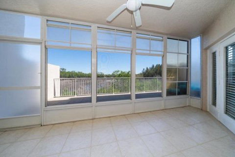 Copropriété à vendre à Saint Petersburg, Floride: 2 chambres, 111.02 m2 № 1123070 - photo 12