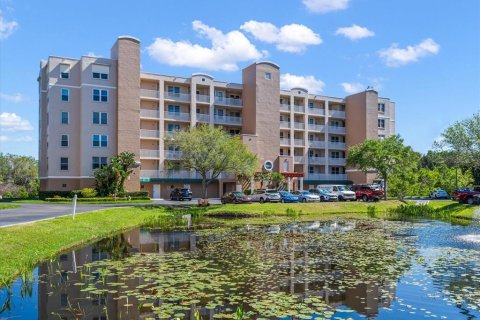 Copropriété à vendre à Saint Petersburg, Floride: 2 chambres, 111.02 m2 № 1123070 - photo 1