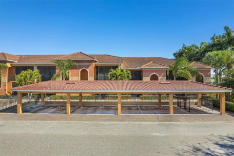 Condo à Fort Myers, Floride, 2 chambres № 2107089